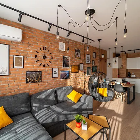 Sky Art With Free Garage - Sky Burgas